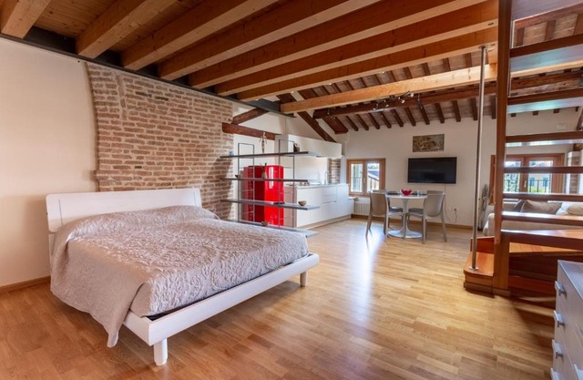 Loft Mirano Tre (Alloggi alla Campana)