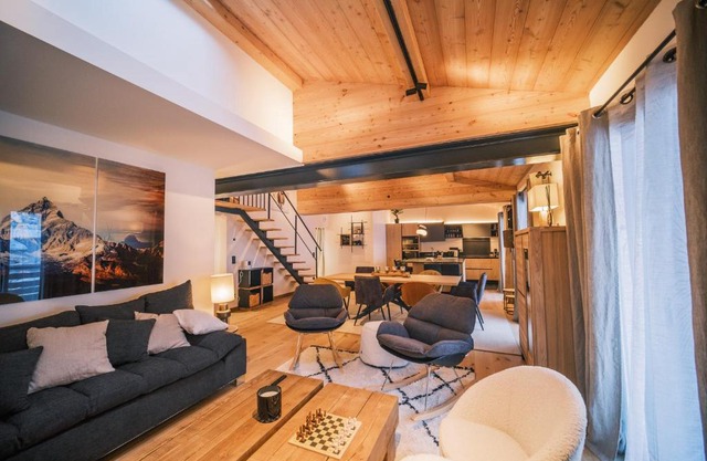 Loft Zodiak -Centre Ville , 5 Chambres+ Vue