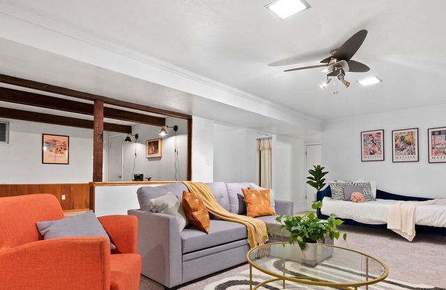 Loftium | Dreamy 1 BR Guest Suite in Bear Valley