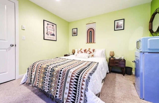 Loftium | Lovely Guest Suite in Beautiful Greenwood!