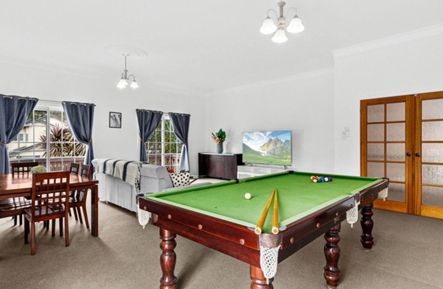 Loftus Spacious Getaway