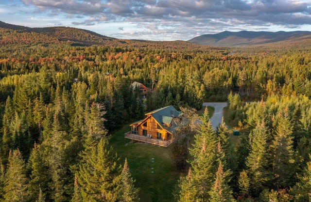 Log cabin in the White Mountains, near Bretton Woods