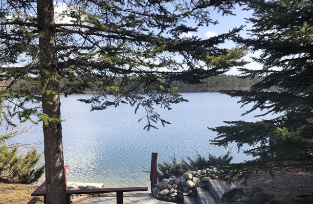 Log Cabin on Long Lake
