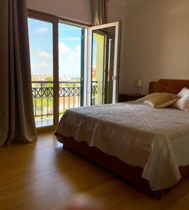 Lolik Villa