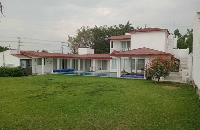 Lomas de Cocoyoc, México. Ven y disfruta en familia.