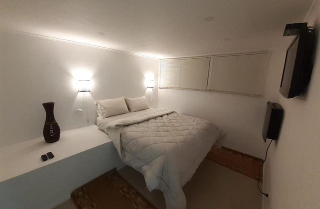 Lomas Suites