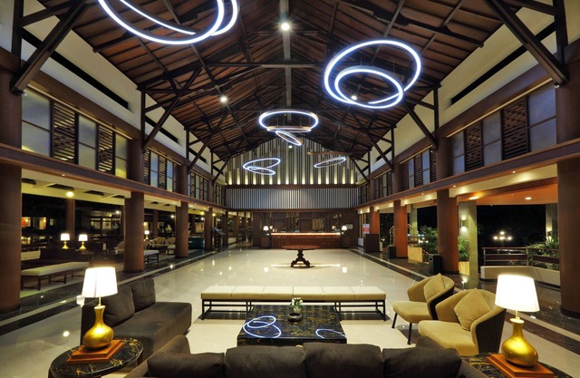 Lombok Raya Hotel