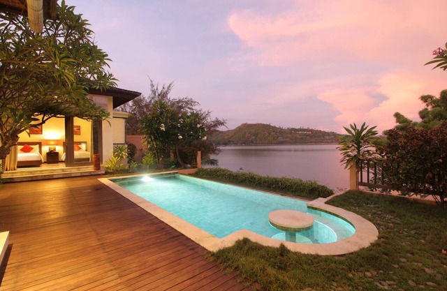 Lombok Sunset Bay Resort