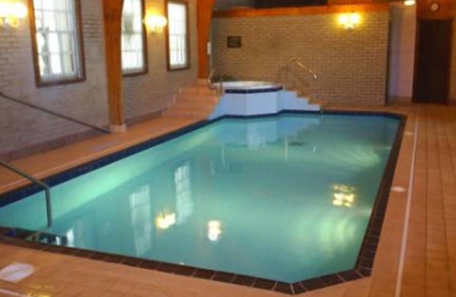 Lomond Hills Hotel