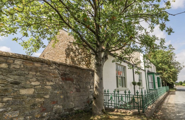 LONDESBOROUGH COTTAGE, admite mascotas en Scarborough, Ref 975764