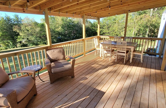 LondonHouse615 Relax & Rejuvenate:Tranquility Awaits! 2 bed/1bath @ Aly Farm