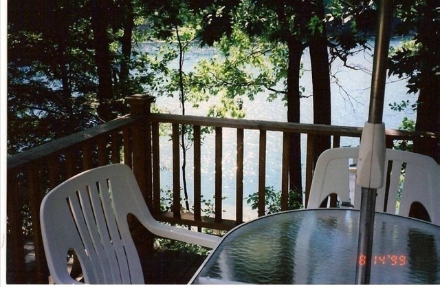 Lone Pine Cottage 1 dormitorio frente al lago en Bryan Lake