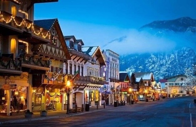 Lone Pine Haus Studio Downstairs Apt - 5 Minutes from Downtown Leavenworth