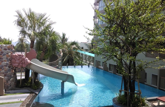 Long Beach Cha-Am Hotel