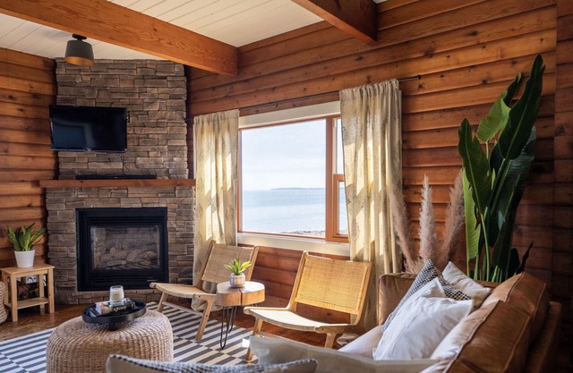 Long Beach Log Cabin
