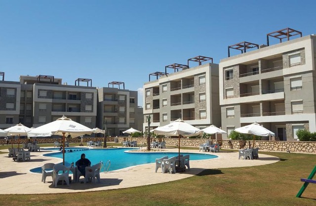 Long Island Resort, Marsa Matroh
