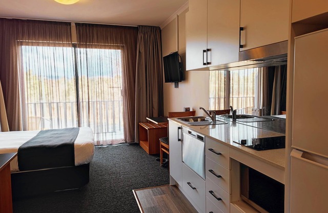 Long term Studio Apartment with Balcony,