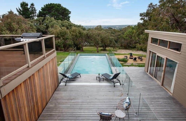 Long View at Red Hill, pool, pet friendly, rural retreat