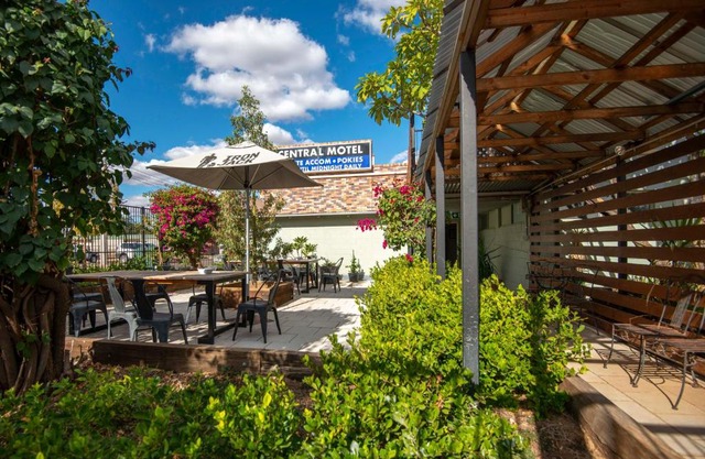 Longreach Most Central Motel