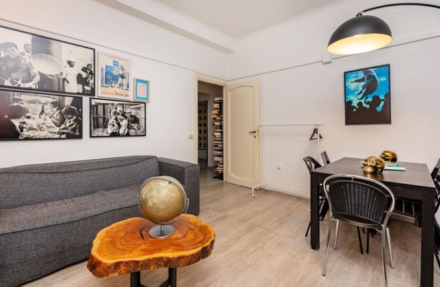 Loquat House by Rentbeat