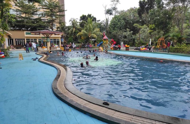 Lorin Sentul Hotel