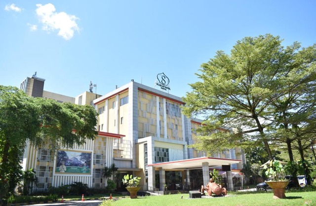 Lorin Syariah Hotel Sentul