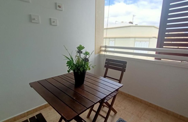 Los Abrigos, apartamento con terraza