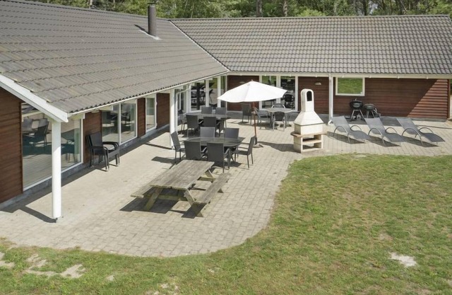 "Lottje" - 300m from the sea by Interhome