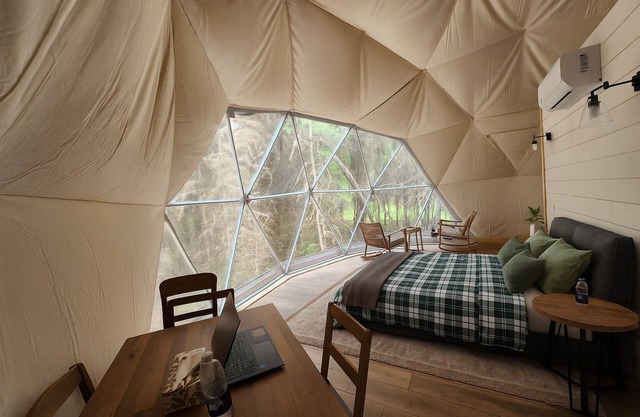 Lotus Glamping Dome 2