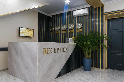Lotus Hotel