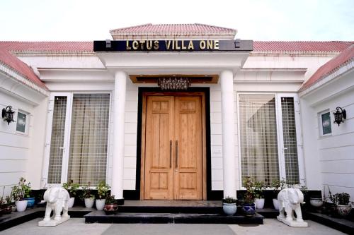 Lotus Portico Club & Hotel