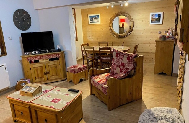 Loue Spacieux Appartement Équipé Montagne Dans la Station le Sauze/ Super Sauze