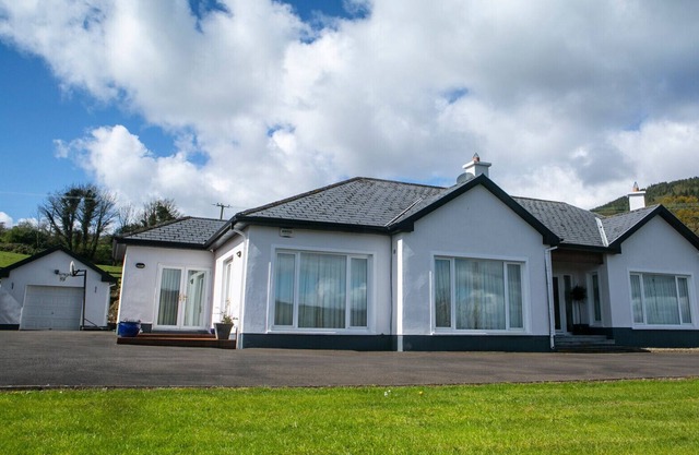 Lough Derg Holiday Lodge