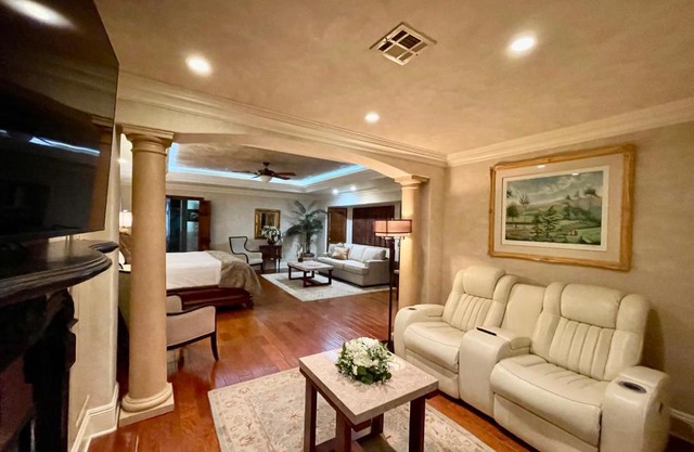Louisiana Cajun Mansion