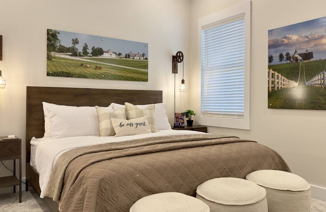 Louisville Luxury-central location, comfortable
