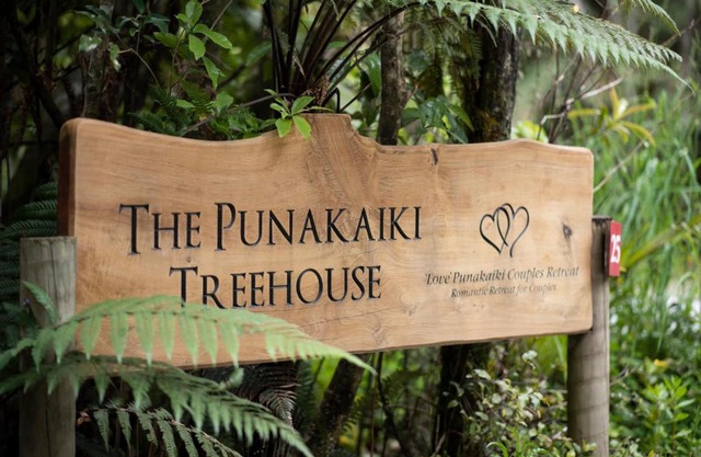 Love Punakaiki Luxury Couples Retreat Limited