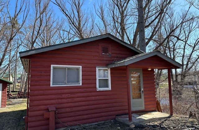 Lovells Riverside Cabin #3 on the AuSable River