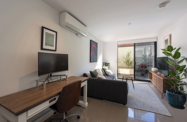 Lovely 1 bd apart in Melbourne