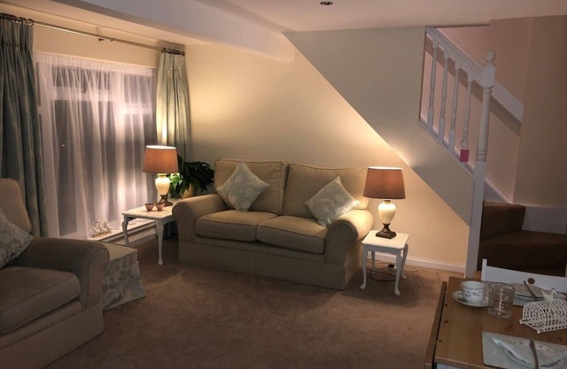 Lovely 1-Bed House in Stirling