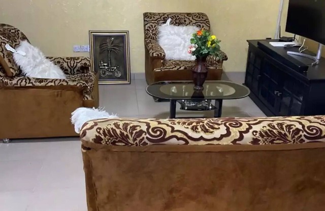 Lovely 1 Bedroom Apartment in Secured GRA