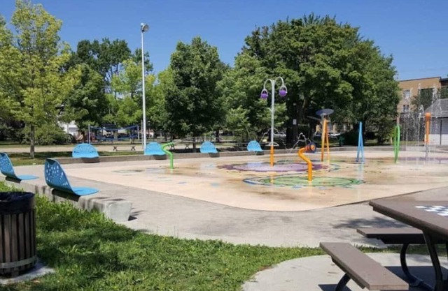 Lovely 1BR condo with Free Parking, Laundry
