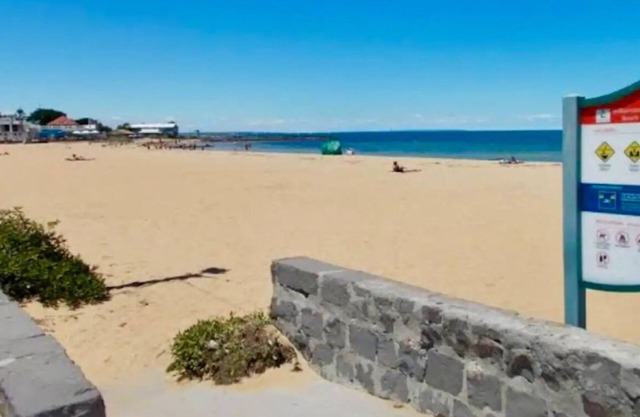 Lovely 2 bedroom apartment near the beach