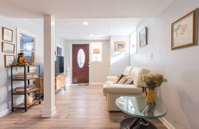 Lovely 2 Bedroom Apartment in a Princeton House