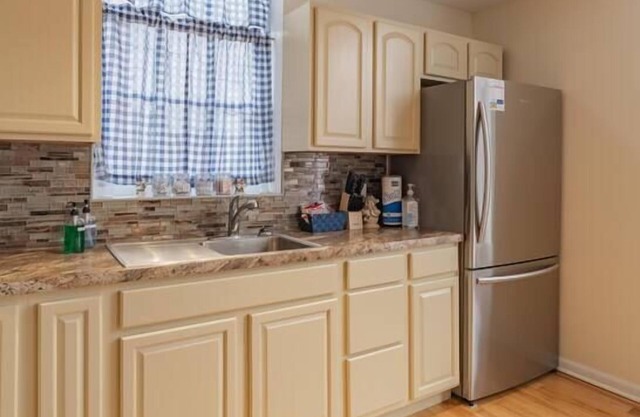 Lovely 2-bedroom apartment in downtown Wabash