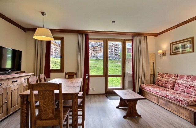 Hermoso Apartamento de 3 Piezas con Acceso Directo a Pistas en Plagne Soleil