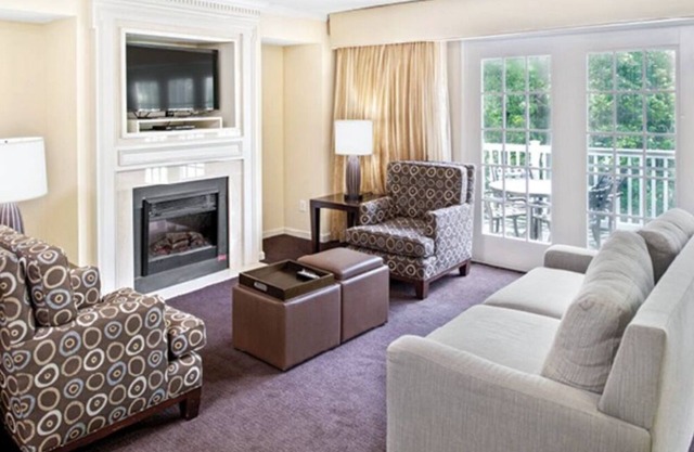 Lovely 2 Bedroom Suite @ Greeinsprings Vacation Resort