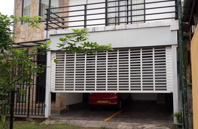 Lovely 2 Bedroom Vacation home in Colombo Vathila Freedom Nest