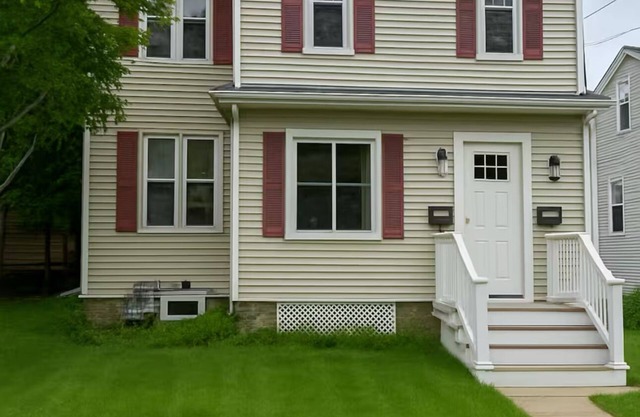 Lovely 3-bedroom house with AC in Quincy 3mins away from Wollaston Beach