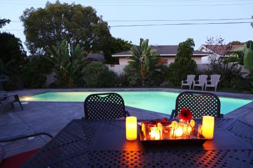 Lovely Anaheim Pool Home 1 Mile to Disney