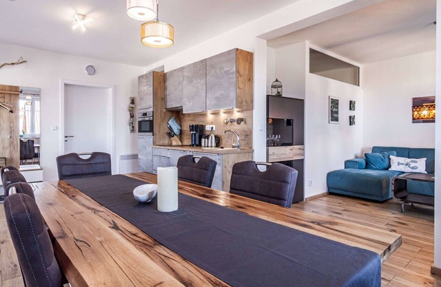 Precioso apartamento para 4 personas con WIFI, TV, terraza y aparcamiento